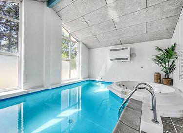 Groepsverblijf met binnenzwembad en sauna - 17