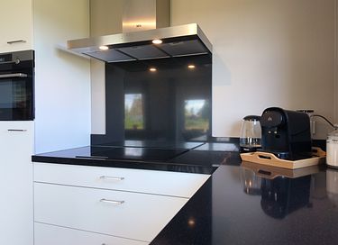 Holiday home in Zeeland with an unobstructed view - 10