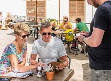 Ruime lodge op een leuk park aan het water - 21