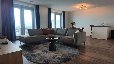 Moderne Wohnung mit großzügiger Lounge-Terrasse - 2