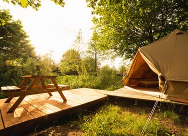 Glamping Bell tent on nice estate - 2