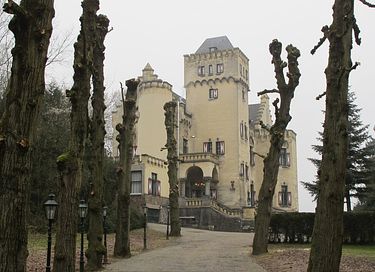 Familiekamer in prachtig Limburgs kasteel - 9