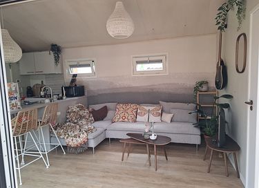 Une tiny house attrayante dans la campagne de Drenthe - 8