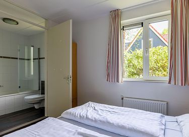 Stimmungsvolle Ferienwohnung direkt am Wasser - 11