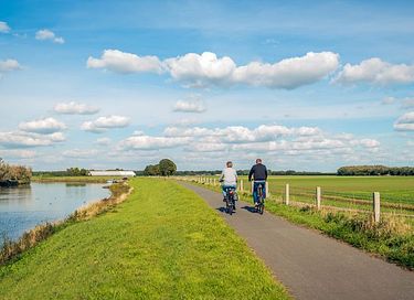 Holiday home near the water in Overijssel - 28