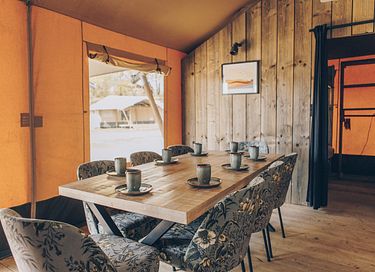 Luxury glamping tent (sleeps 6) at a charming vacation park - 8