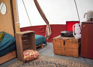 Glamping tent over the water - 2