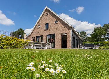 Groot en luxe vakantiehuis in Zeeland - 40