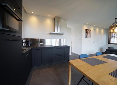 Séjour design pour 4 personnes - 6