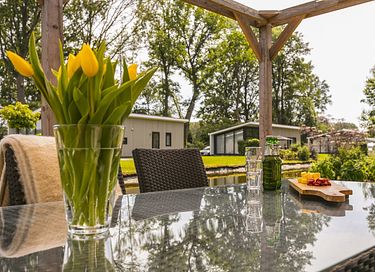 3-persoons lodge gelegen aan het water - 13