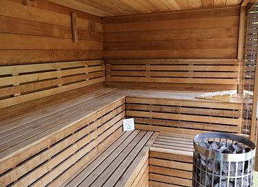 Luxe Wellnessvilla met Jacuzzi en Sauna - 22