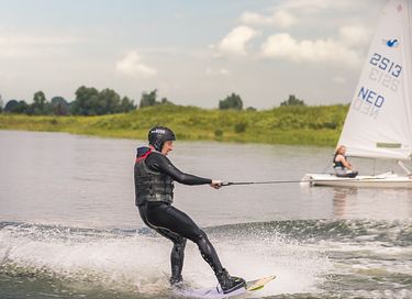 4-persoons vakantiehuis bij een recreatiemeer - 22