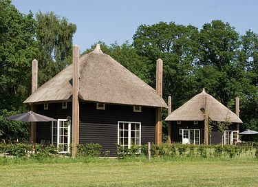 Hooiberg huisje met eigen hottub - 2