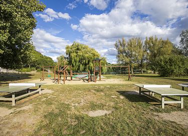 Spacious holiday home for the whole family - 44