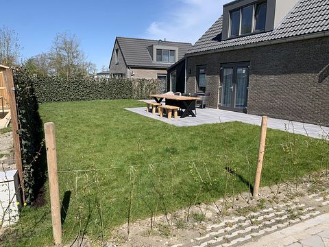Spacious holiday home near the beach and sea - 2