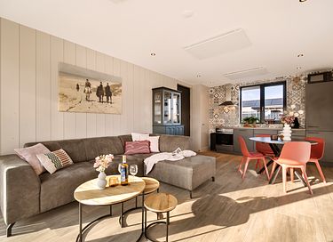 Modern house with bath close to the sea - 8