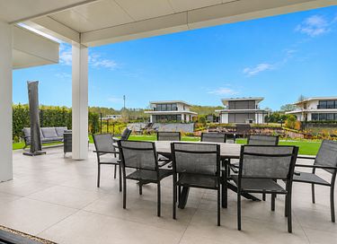 Luxuriöse Villa mit Whirlpool, Sauna und Steg - 17