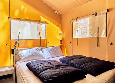 Glampingtent aan het strand met sanitair - 11