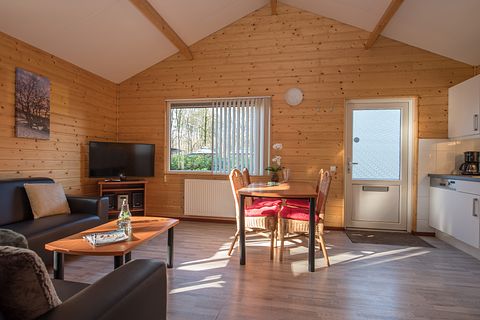 Cozy holiday home on wooded park in Brabant - 4