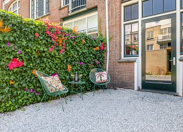 Farbenfrohes Loft mit Palmen in Breda - 32