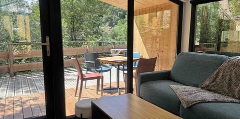 tiny house dans les bois avec bain à remous - 3