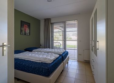 Stijlvolle strandvilla met hottub en uitzicht - 11
