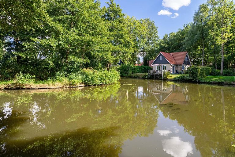 Waterfront holiday home in Drenthe - 1