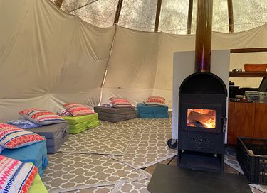 Slapen in een indiaanse tipi voor 6 personen - 4