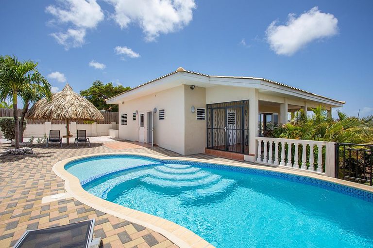 Villa pour enfants avec piscine (Curaçao) - 1
