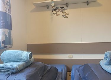 Logement de vacances avec jacuzzi au bord de l'eau - 17