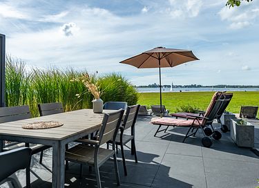 Waterfront vacation home in Zeeland - 16
