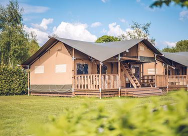 Tente de glamping pour 8 personnes avec cabine de couchage - 2