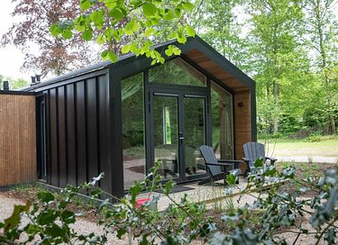 Lovely outdoor room close to the forest - 3