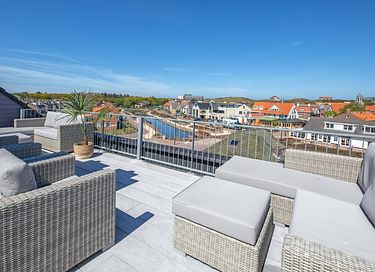 Luxury hotel suite with wellness facilities on Texel - 3