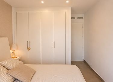 Penthouse mit Panoramablick und Swimmingpool - 14