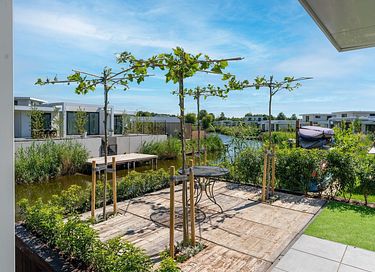 Sfeervolle villa met jacuzzi aan het water - 30