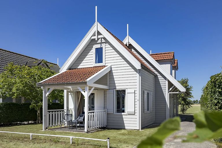 Child-friendly holiday home in Zeeland - 1