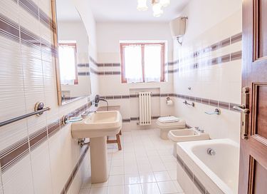 Holiday villa with swimming pool (11 persons) - 30