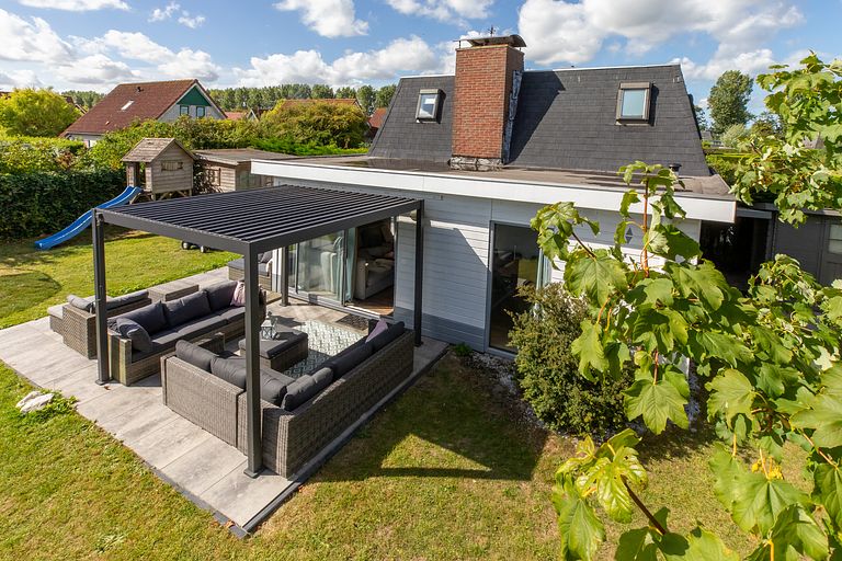 Family house with enclosed garden near the sea - 1