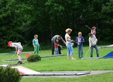 Safaritent voor 8 personen aan zwemvijver - 28