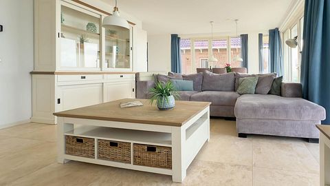 Apartment with garden and sea view - 3