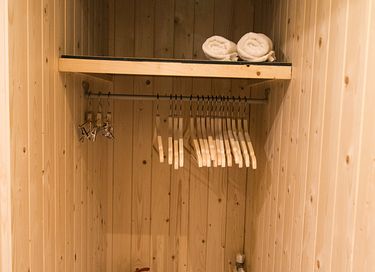 Spend the night in a tiny house with sauna! - 5