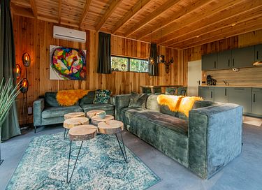 Luxe wellneslodge met jacuzzi en sauna - 4
