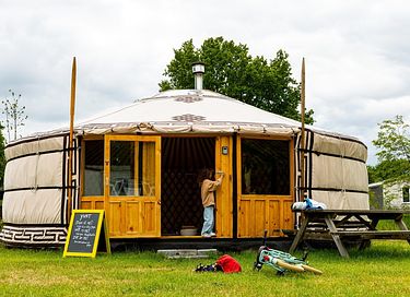 Authentic yurt with private bathroom - 20