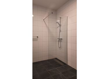 Ruim design-appartement aan het water - 25