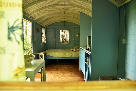 Shepherds hut in Drenthe with an unobstructed view - 3