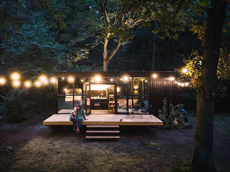 Wunderschönes Luxushäuschen in eigenem Wald - 1