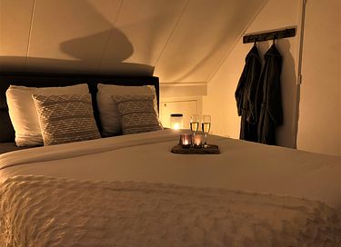 Luxuriöses Waldhaus mit Wellness - 20