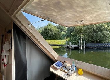 Slapen op een vlot op de Loosdrechtse plassen - 19