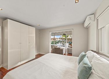 Tropische villa met grote tuin en zwembad - 18